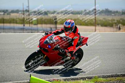 media/Apr-13-2025-TrackXperience (Sun) [[fb1ef998a6]]/Level 2 (Intermediate)/Turn 8 (Session 3)/